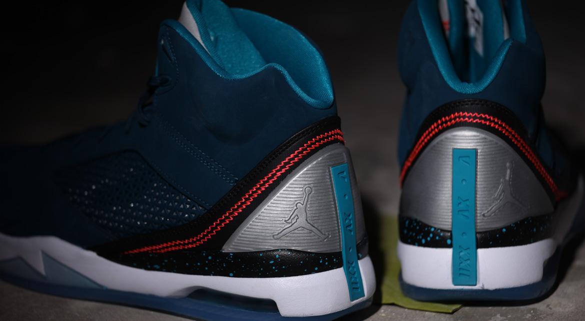 Air Jordan Flight Remix 